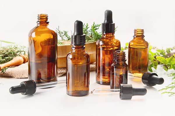 Aromathérapie et huiles essentielles